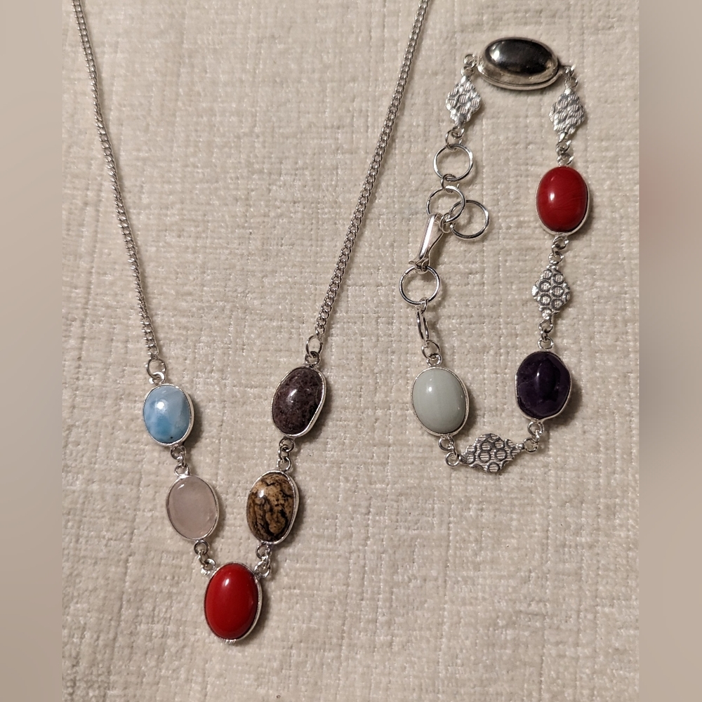 Multi stone set - Picture 4 of 5